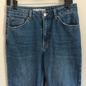 Topshop Moto Highwaisted Mom Jeans